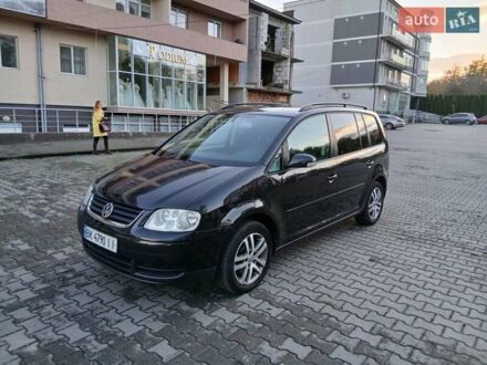 Фольксваген Туран 2005 у Чернівцях на Automoto.ua Чорний Фольксваген Туран, об'ємом двигуна 1.6 л та пробігом 279 тис. км за 4400 $, фото 1 на Automoto.ua