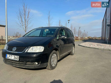 Фольксваген Туран 2005 в Днепре (Днепропетровске) на Automoto.ua Черный Фольксваген Туран, объемом двигателя 2 л и пробегом 310 тыс. км за 2190 $, фото 1 на Automoto.ua