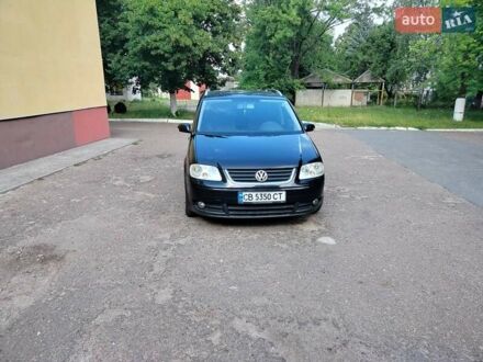 Фольксваген Туран 2006 в Чернигове на Automoto.ua Черный Фольксваген Туран, объемом двигателя 1.6 л и пробегом 272 тыс. км за 6000 $, фото 1 на Automoto.ua