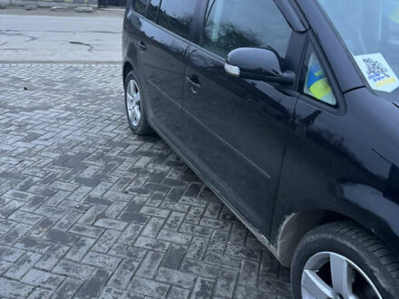 Фольксваген Туран 2006 в Здолбунове на Automoto.ua Черный Фольксваген Туран, объемом двигателя 2 л и пробегом 325 тыс. км за 4600 $, фото 1 на Automoto.ua