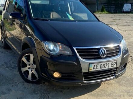 Фольксваген Туран 2007 в Днепре (Днепропетровске) на Automoto.ua Черный Фольксваген Туран, объемом двигателя 1.4 л и пробегом 377 тыс. км за 6200 $, фото 1 на Automoto.ua