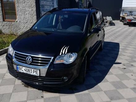 Чорний Фольксваген Туран, об'ємом двигуна 1.9 л та пробігом 255 тис. км за 8300 $, фото 1 на Automoto.ua