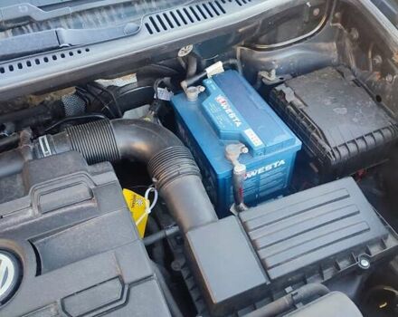 Черный Фольксваген Туран, объемом двигателя 1.4 л и пробегом 178 тыс. км за 8000 $, фото 1 на Automoto.ua