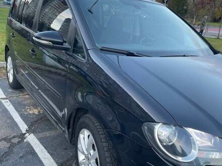 Чорний Фольксваген Туран, об'ємом двигуна 1.9 л та пробігом 367 тис. км за 7900 $, фото 1 на Automoto.ua