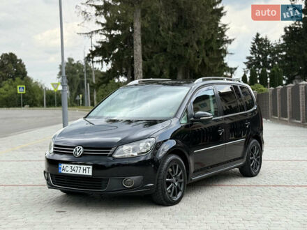 Фольксваген Туран 2011 у Старокостянтинів на Automoto.ua Чорний Фольксваген Туран, об'ємом двигуна 2 л та пробігом 246 тис. км за 11500 $, фото 1 на Automoto.ua