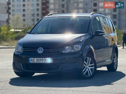 Фольксваген Туран 2011 в Запорожье на Automoto.ua Черный Фольксваген Туран, объемом двигателя 1.97 л и пробегом 301 тыс. км за 8299 $, фото 1 на Automoto.ua