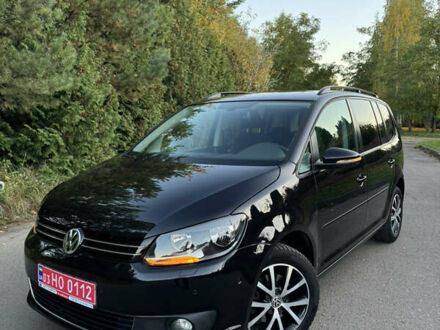 Черный Фольксваген Туран, объемом двигателя 1.6 л и пробегом 162 тыс. км за 11850 $, фото 1 на Automoto.ua