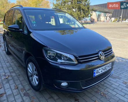 Фольксваген Туран 2013 в Луцке на Automoto.ua Черный Фольксваген Туран, объемом двигателя 1.97 л и пробегом 263 тыс. км за 10999 $, фото 1 на Automoto.ua