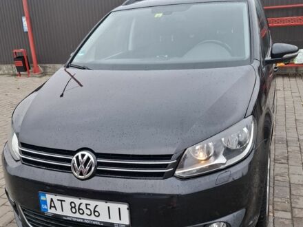 Черный Фольксваген Туран, объемом двигателя 2 л и пробегом 23 тыс. км за 14233 $, фото 1 на Automoto.ua