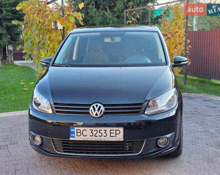 Фольксваген Туран 2013 в Самборе на Automoto.ua Черный Фольксваген Туран, объемом двигателя 1.6 л и пробегом 271 тыс. км за 11200 $, фото 1 на Automoto.ua