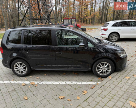 Чорний Фольксваген Туран, об'ємом двигуна 1.6 л та пробігом 243 тис. км за 8900 $, фото 1 на Automoto.ua