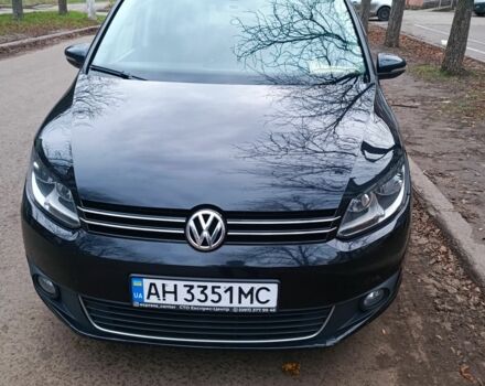 Черный Фольксваген Туран, объемом двигателя 1.6 л и пробегом 293 тыс. км за 10500 $, фото 1 на Automoto.ua