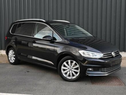 Черный Фольксваген Туран, объемом двигателя 1.8 л и пробегом 53 тыс. км за 16000 $, фото 1 на Automoto.ua