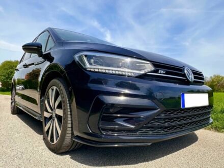 Чорний Фольксваген Туран, об'ємом двигуна 2 л та пробігом 40 тис. км за 8400 $, фото 1 на Automoto.ua