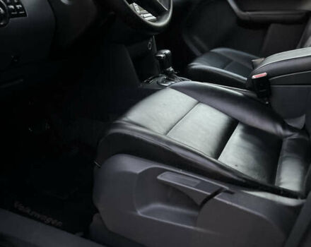 Коричневый Фольксваген Туран, объемом двигателя 1.9 л и пробегом 280 тыс. км за 5700 $, фото 16 на Automoto.ua