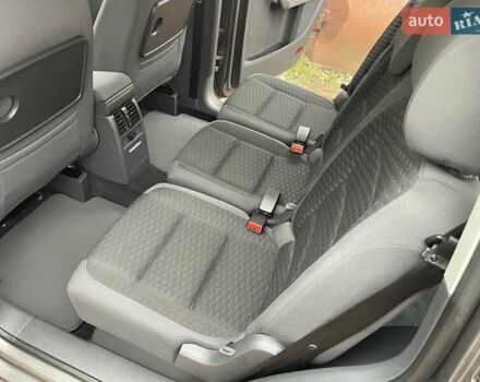 Коричневий Фольксваген Туран, об'ємом двигуна 1.4 л та пробігом 190 тис. км за 7333 $, фото 121 на Automoto.ua