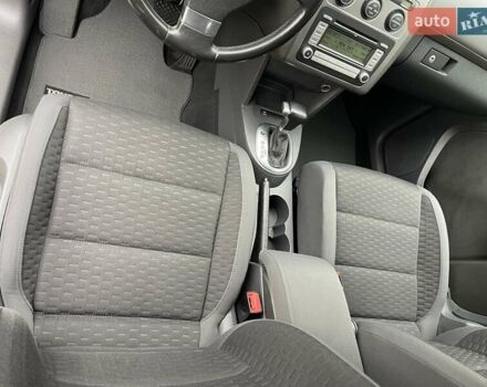 Коричневий Фольксваген Туран, об'ємом двигуна 1.4 л та пробігом 190 тис. км за 7333 $, фото 39 на Automoto.ua