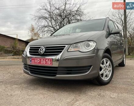 Коричневий Фольксваген Туран, об'ємом двигуна 1.4 л та пробігом 190 тис. км за 7333 $, фото 23 на Automoto.ua