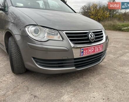 Коричневий Фольксваген Туран, об'ємом двигуна 1.4 л та пробігом 190 тис. км за 7333 $, фото 22 на Automoto.ua