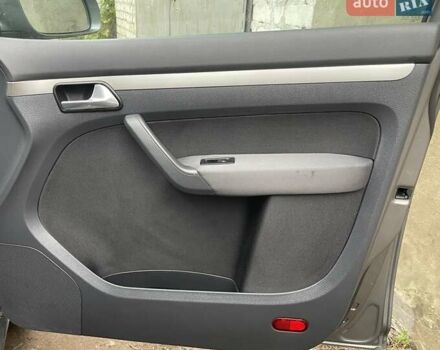 Коричневий Фольксваген Туран, об'ємом двигуна 1.4 л та пробігом 190 тис. км за 7333 $, фото 201 на Automoto.ua