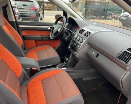 Коричневий Фольксваген Туран, об'ємом двигуна 1.4 л та пробігом 230 тис. км за 9200 $, фото 8 на Automoto.ua