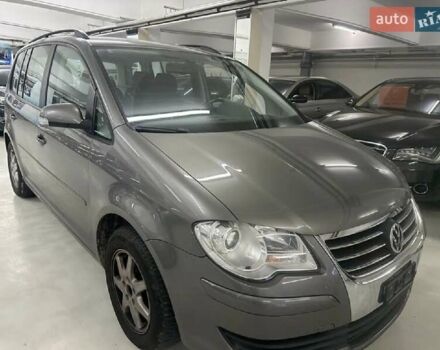 Коричневий Фольксваген Туран, об'ємом двигуна 1.4 л та пробігом 190 тис. км за 7333 $, фото 228 на Automoto.ua