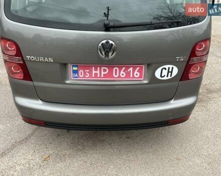 Коричневий Фольксваген Туран, об'ємом двигуна 1.4 л та пробігом 190 тис. км за 7333 $, фото 79 на Automoto.ua
