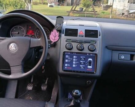 Коричневый Фольксваген Туран, объемом двигателя 1.98 л и пробегом 265 тыс. км за 8500 $, фото 1 на Automoto.ua