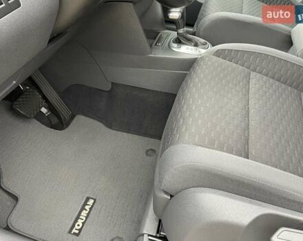 Коричневий Фольксваген Туран, об'ємом двигуна 1.4 л та пробігом 190 тис. км за 7333 $, фото 48 на Automoto.ua