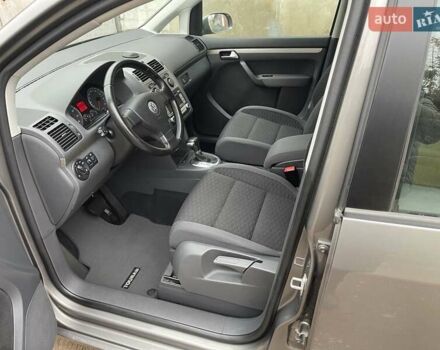 Коричневий Фольксваген Туран, об'ємом двигуна 1.4 л та пробігом 190 тис. км за 7333 $, фото 69 на Automoto.ua