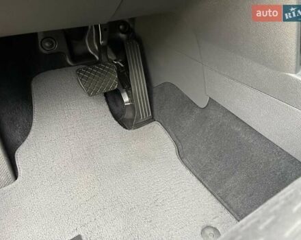 Коричневий Фольксваген Туран, об'ємом двигуна 1.4 л та пробігом 190 тис. км за 7333 $, фото 49 на Automoto.ua