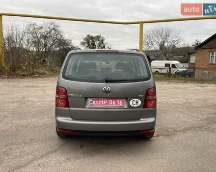 Коричневий Фольксваген Туран, об'ємом двигуна 1.4 л та пробігом 190 тис. км за 7333 $, фото 36 на Automoto.ua