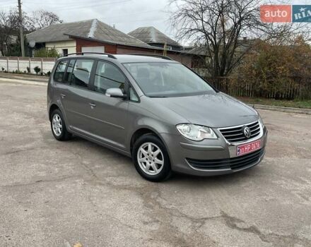 Коричневий Фольксваген Туран, об'ємом двигуна 1.4 л та пробігом 190 тис. км за 7333 $, фото 162 на Automoto.ua