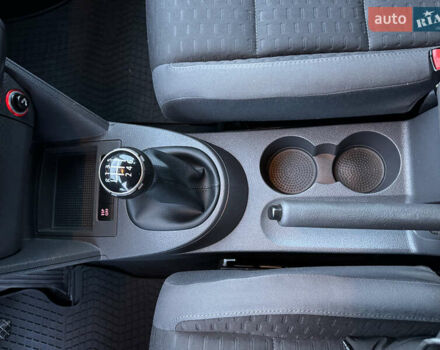 Коричневый Фольксваген Туран, объемом двигателя 1.4 л и пробегом 207 тыс. км за 7000 $, фото 28 на Automoto.ua