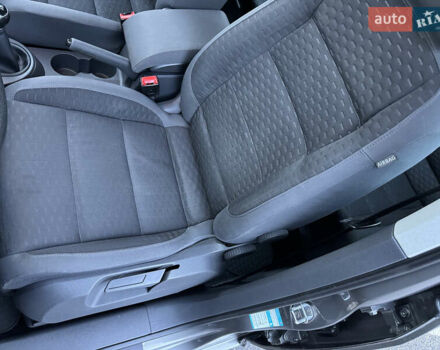 Коричневый Фольксваген Туран, объемом двигателя 1.4 л и пробегом 207 тыс. км за 7000 $, фото 20 на Automoto.ua