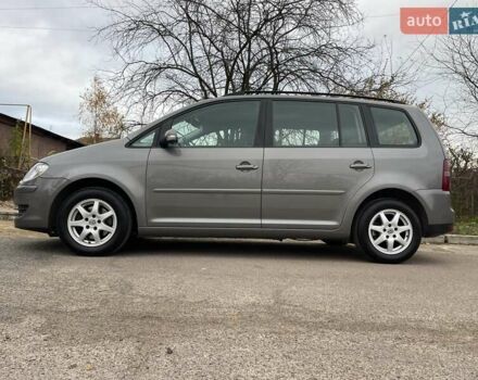 Коричневий Фольксваген Туран, об'ємом двигуна 1.4 л та пробігом 190 тис. км за 7333 $, фото 176 на Automoto.ua