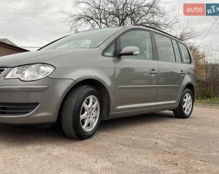 Коричневий Фольксваген Туран, об'ємом двигуна 1.4 л та пробігом 190 тис. км за 7333 $, фото 85 на Automoto.ua