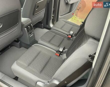 Коричневий Фольксваген Туран, об'ємом двигуна 1.4 л та пробігом 190 тис. км за 7333 $, фото 125 на Automoto.ua