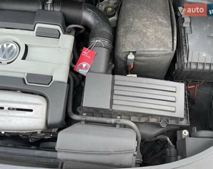 Коричневий Фольксваген Туран, об'ємом двигуна 1.4 л та пробігом 190 тис. км за 7333 $, фото 157 на Automoto.ua
