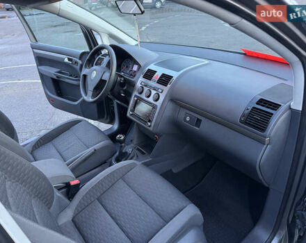 Коричневый Фольксваген Туран, объемом двигателя 1.4 л и пробегом 207 тыс. км за 7000 $, фото 47 на Automoto.ua