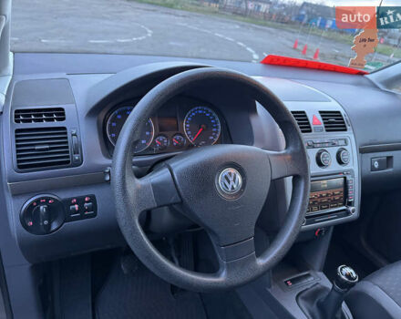 Коричневый Фольксваген Туран, объемом двигателя 1.4 л и пробегом 207 тыс. км за 7000 $, фото 23 на Automoto.ua