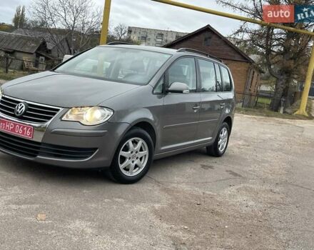 Коричневий Фольксваген Туран, об'ємом двигуна 1.4 л та пробігом 190 тис. км за 7333 $, фото 103 на Automoto.ua