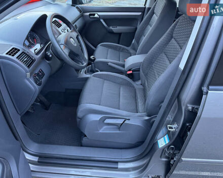 Коричневый Фольксваген Туран, объемом двигателя 1.4 л и пробегом 207 тыс. км за 7000 $, фото 17 на Automoto.ua