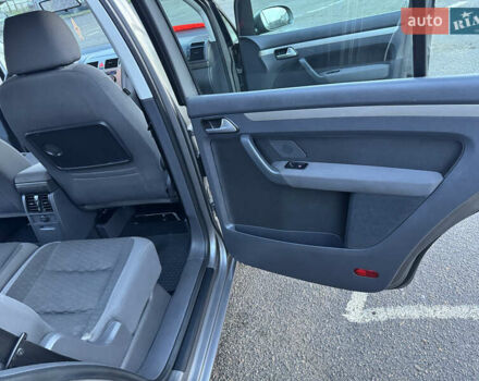 Коричневый Фольксваген Туран, объемом двигателя 1.4 л и пробегом 207 тыс. км за 7000 $, фото 43 на Automoto.ua