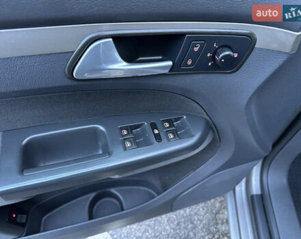 Коричневый Фольксваген Туран, объемом двигателя 1.4 л и пробегом 207 тыс. км за 7000 $, фото 16 на Automoto.ua