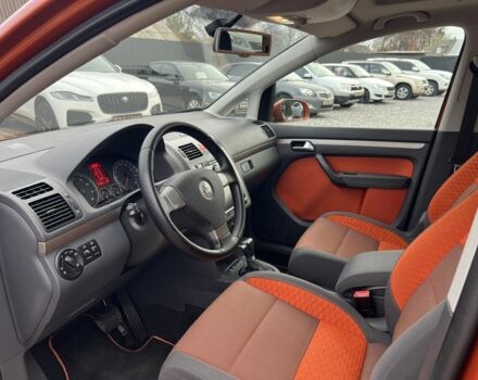 Коричневий Фольксваген Туран, об'ємом двигуна 1.4 л та пробігом 230 тис. км за 9200 $, фото 7 на Automoto.ua