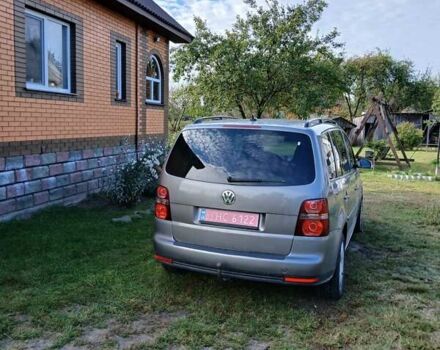 Коричневый Фольксваген Туран, объемом двигателя 1.98 л и пробегом 265 тыс. км за 8500 $, фото 5 на Automoto.ua