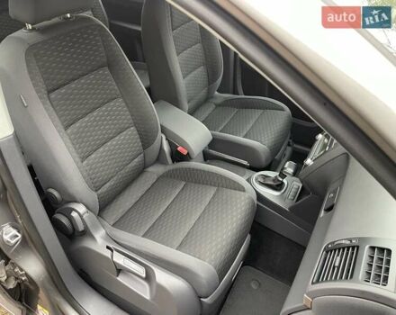 Коричневий Фольксваген Туран, об'ємом двигуна 1.4 л та пробігом 190 тис. км за 7333 $, фото 219 на Automoto.ua