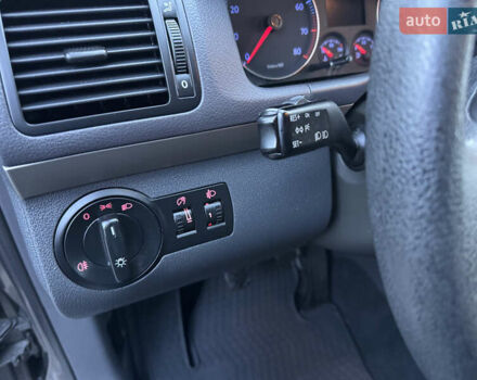 Коричневый Фольксваген Туран, объемом двигателя 1.4 л и пробегом 207 тыс. км за 7000 $, фото 21 на Automoto.ua