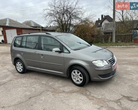 Коричневий Фольксваген Туран, об'ємом двигуна 1.4 л та пробігом 190 тис. км за 7333 $, фото 165 на Automoto.ua